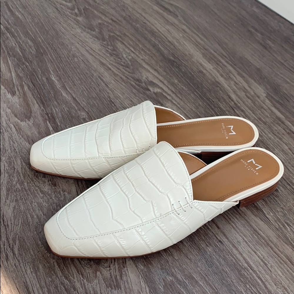 White Mules